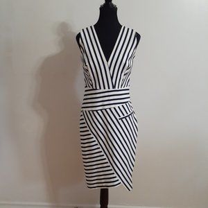 Robe noir et blanche RW & CO taille 6